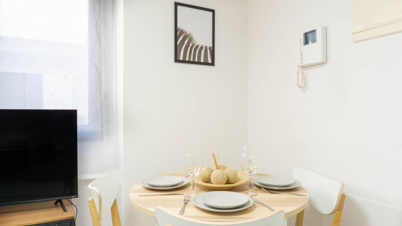 Apartment Dos Aceras Málaga Dış mekan fotoğraf